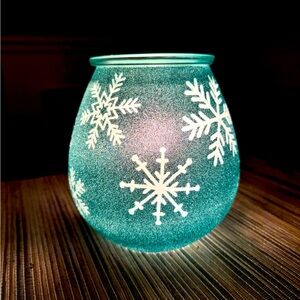 Scentsy Snowflake blue crystalize warmer
